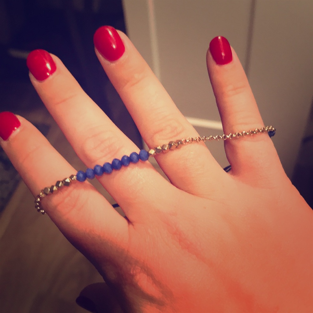 Adjustable jeweled bracelet